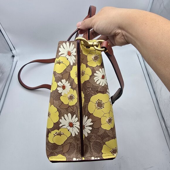 Coach Willow Tote 24 in Signature Canvas with Floral Print C9721 Tan Rust Multi - Picture 4 of 8